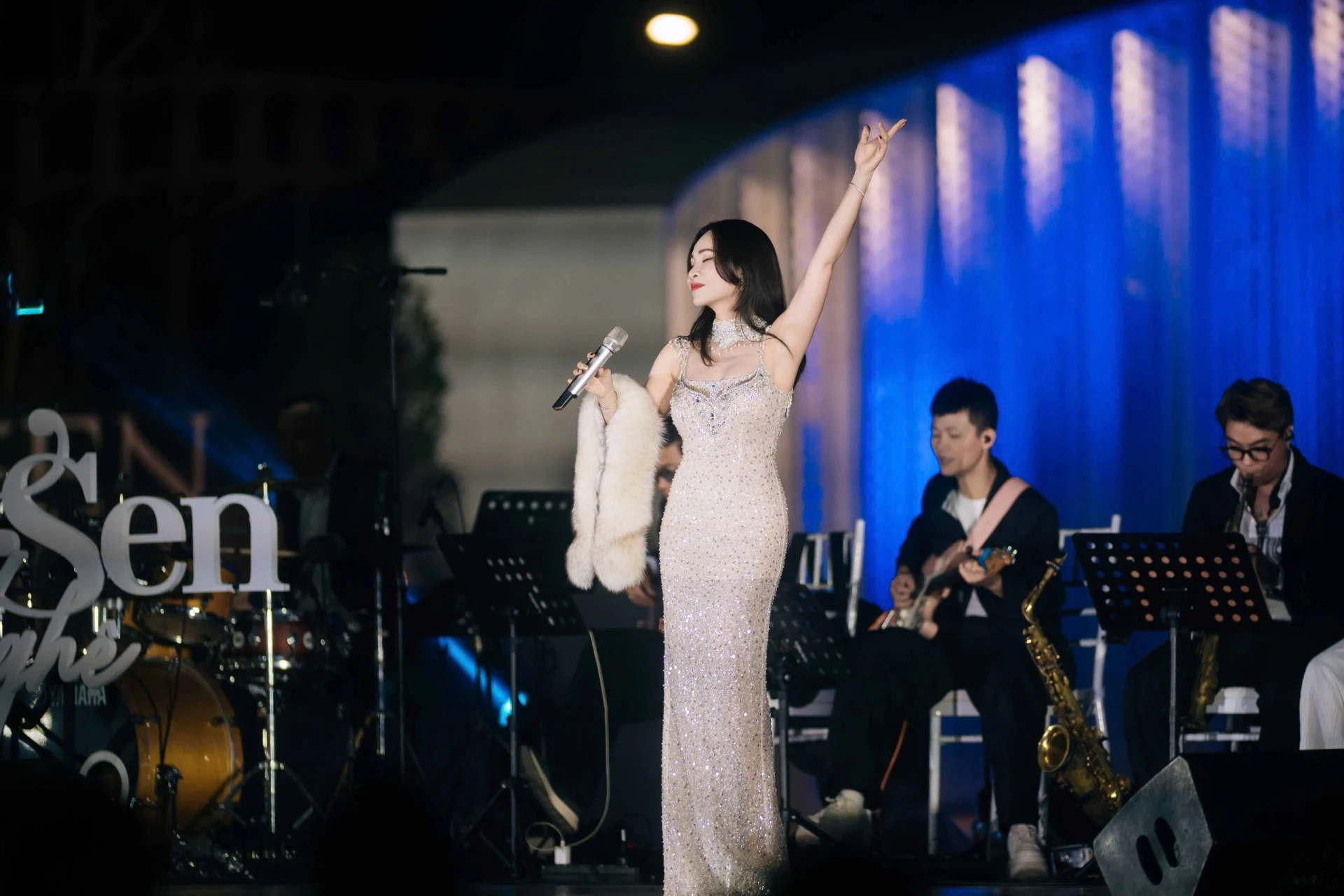 “Xuân Sen Sắc Nghệ”: Hành trình Tết đầy cảm xúc từ truyền thống đến đương đại